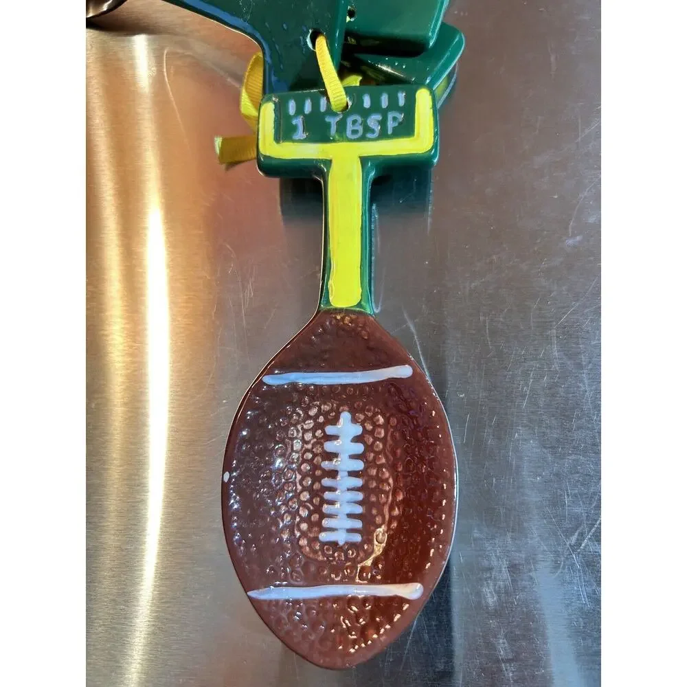Set Of 4 Measuring Spoons: Green Bay Packers NFL Football theme